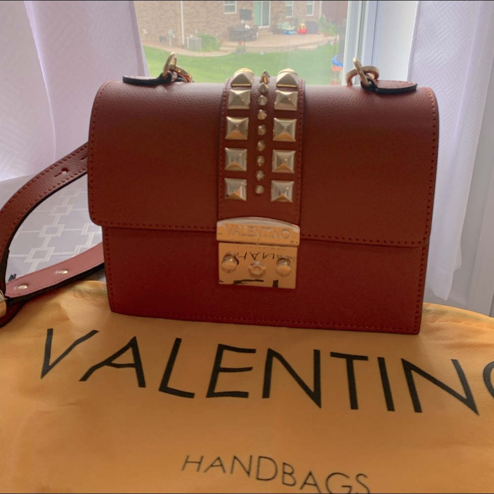 Valentino by Mario